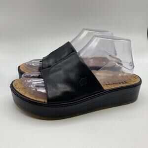 BORN Women's Sharr Sandal Black Leather Single Strap Comfort Slides Size 7M